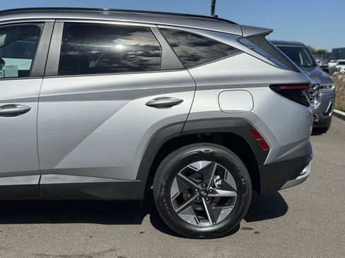 Certified 2025 Hyundai Tucson SEL image 5
