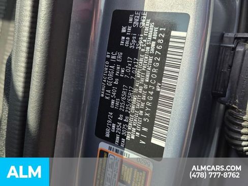 Used 2024 Kia Sorento LX image 17