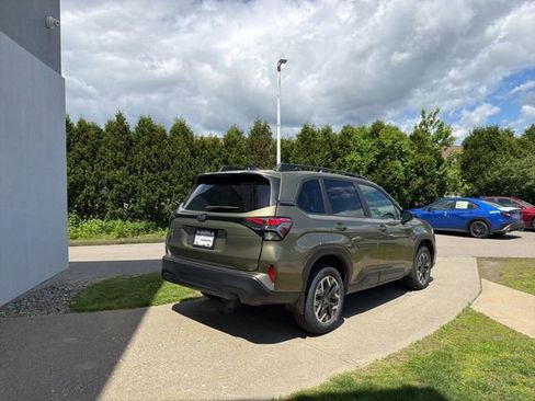 New 2026 Subaru Forester Premium AWD/4WD image 3