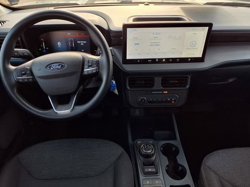 Used 2025 Ford Maverick XL w/ Equipment Group 102A AWD/4WD image 13