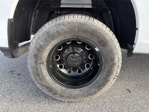 New 2025 RAM 3500 Laramie image 13