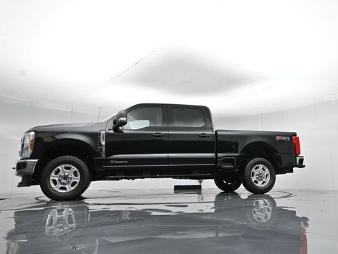 New 2026 Ford F250 XLT w/ FX4 Off-Road Package image 51