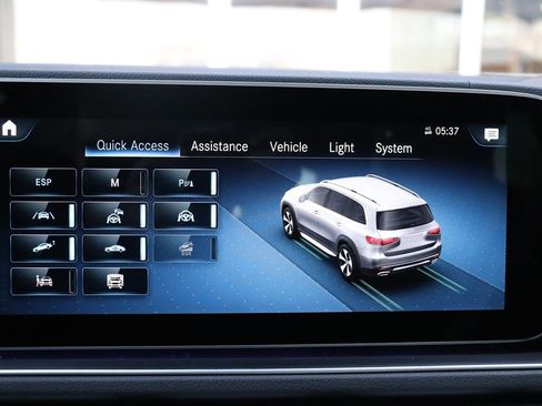 Used 2021 Mercedes-Benz GLS 580 4MATIC image 29