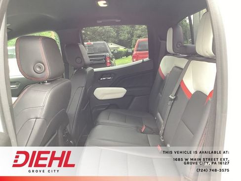Used 2024 GMC Canyon AT4X AWD/4WD image 18