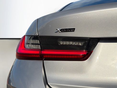 New 2026 BMW 330i xDrive Sedan w/ Convenience Package image 10