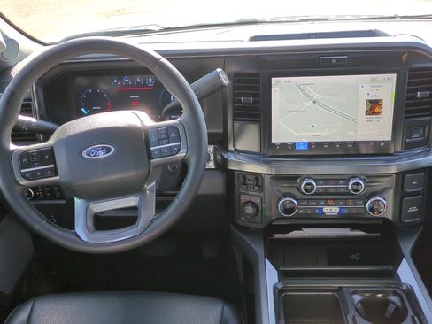 Used 2025 Ford F350 Lariat AWD/4WD image 28