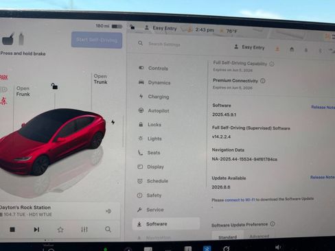Used 2025 Tesla Model 3 Long Range AWD/4WD image 16