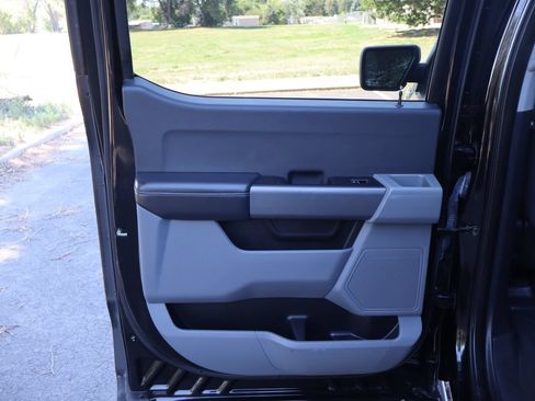 Used 2021 Ford F150 XLT AWD/4WD image 24