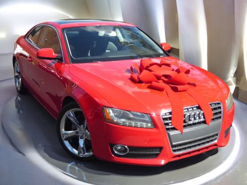 Used 2011 Audi A5 2.0T Premium Plus image 2