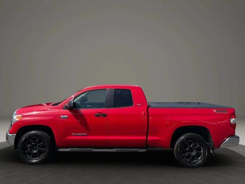 Used 2014 Toyota Tundra SR5 AWD/4WD image 2