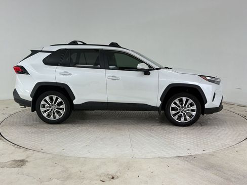 Used 2025 Toyota RAV4 XLE Premium w/ Weather Package FWD image 8