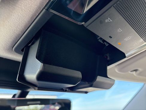 Used 2025 Mitsubishi Outlander SE FWD image 42