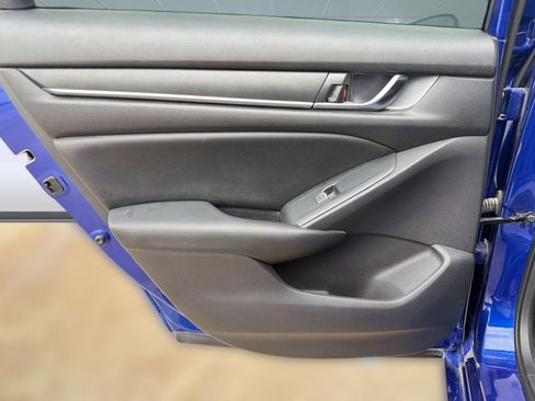 Used 2022 Honda Accord Sport image 20