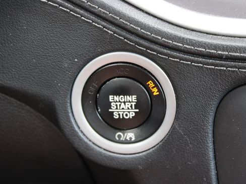 Used 2022 Dodge Charger Scat Pack w/ Plus Group RWD image 26