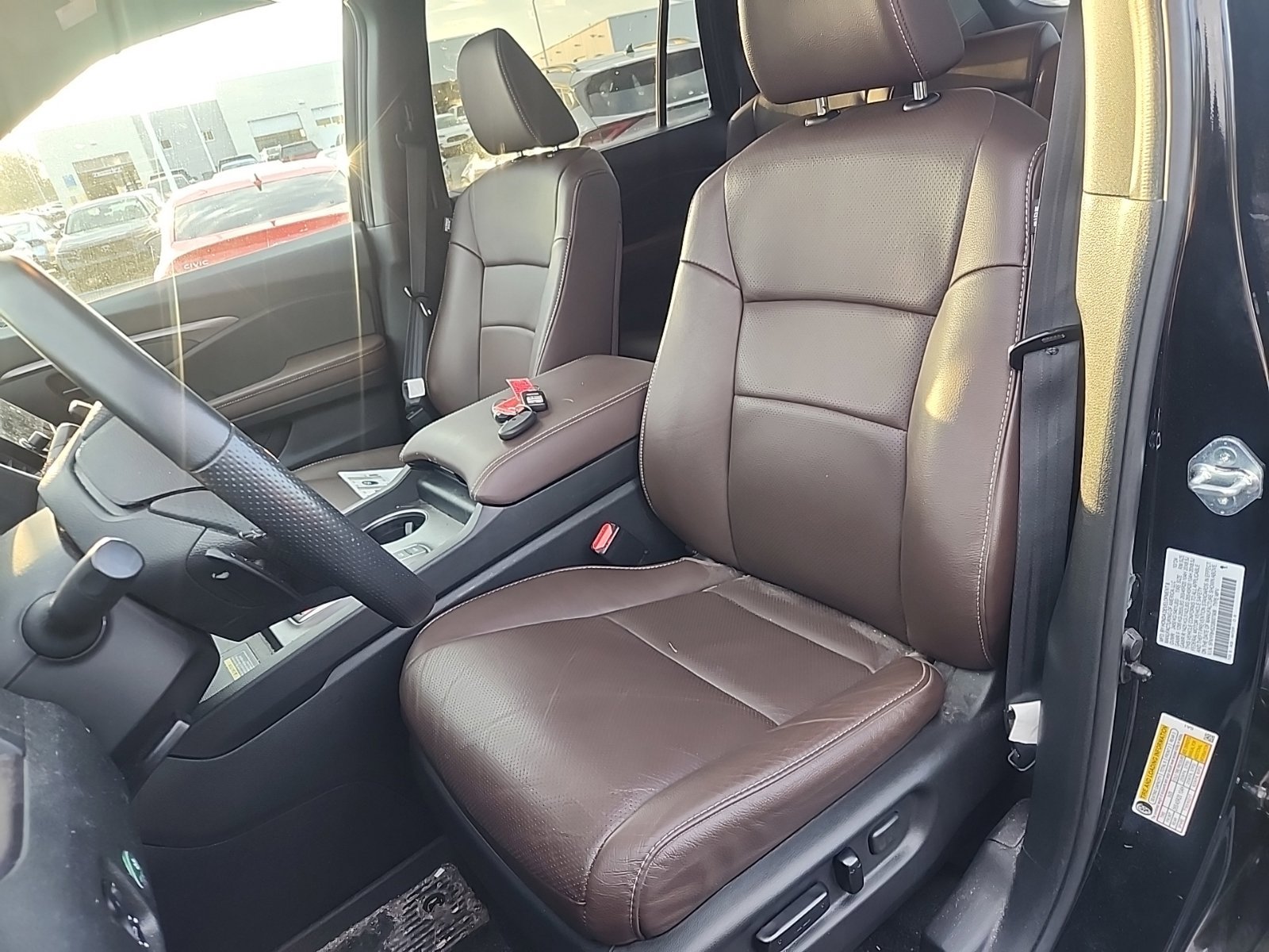 Used 2025 Honda Passport EX-L image 16