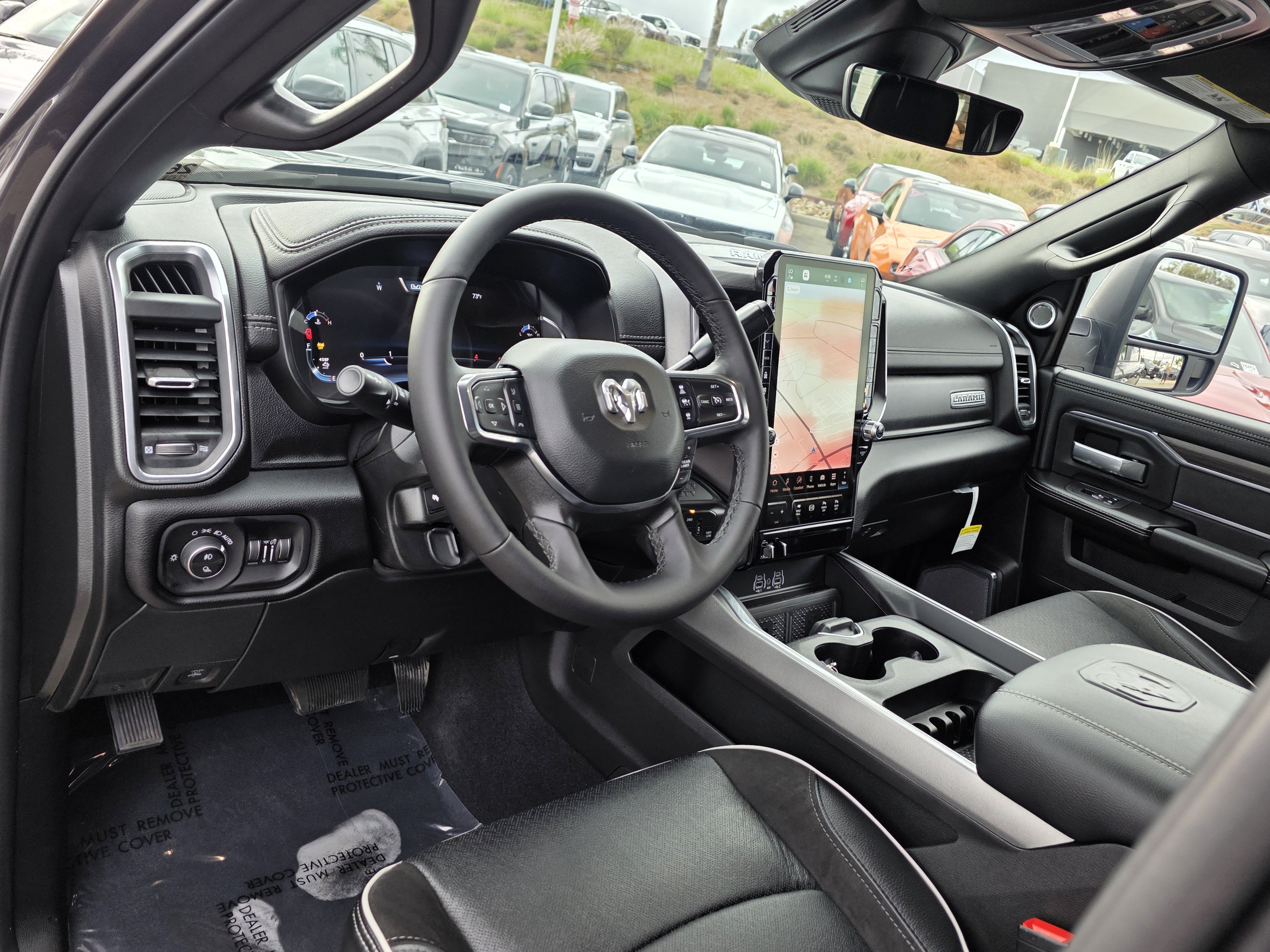 New 2026 RAM 2500 Laramie AWD/4WD image 10