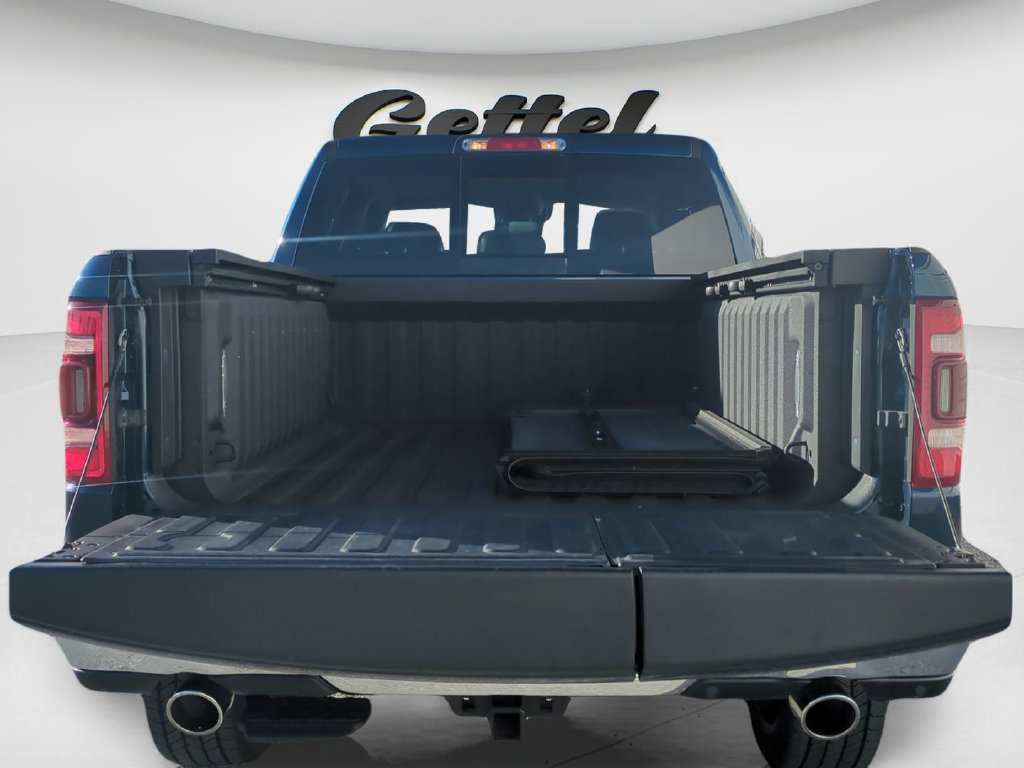 Used 2022 RAM 1500 Limited AWD/4WD image 9