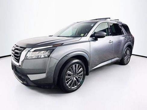 Certified 2023 Nissan Pathfinder SL w/ SL Premium Package AWD/4WD image 1