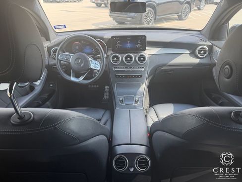 Used 2020 Mercedes-Benz GLC 300 4MATIC image 13