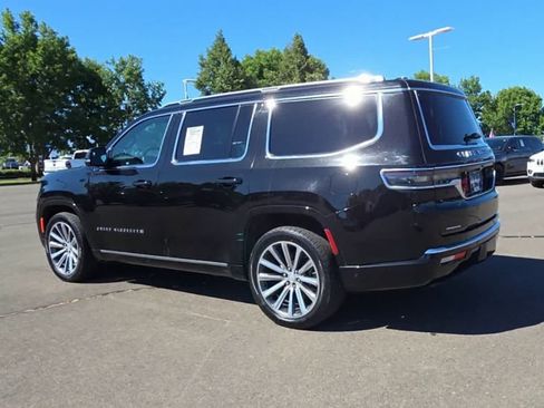 Used 2022 Jeep Grand Wagoneer Series II AWD/4WD image 6