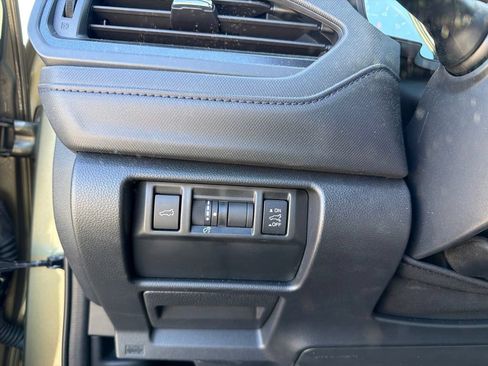 Used 2025 Subaru Forester Premium w/ Convenience Package #1 AWD/4WD image 15