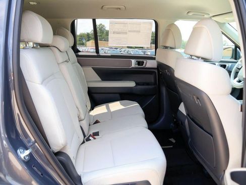 New 2026 Hyundai Santa Fe SE FWD image 10
