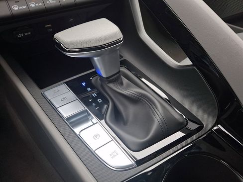 New 2026 Hyundai Elantra Blue image 10