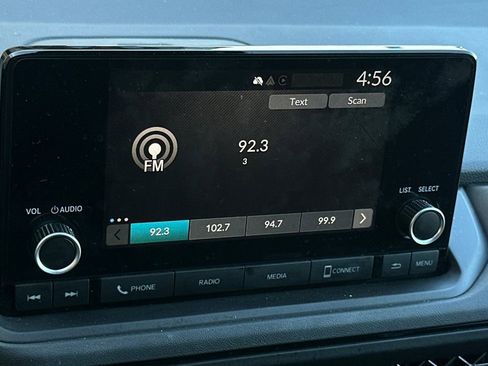 Certified 2023 Honda Accord LX image 19