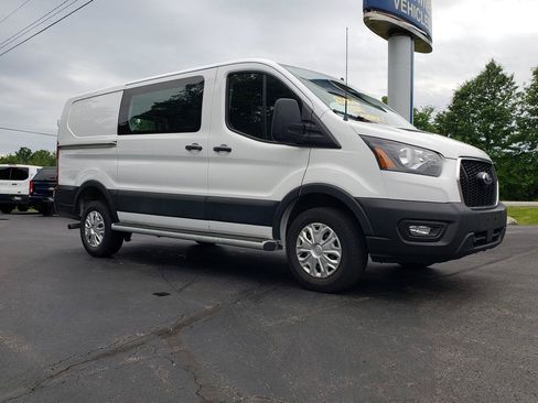 Used 2025 Ford Transit 250 Low Roof w/ Exterior Upgrade Package RWD image 3