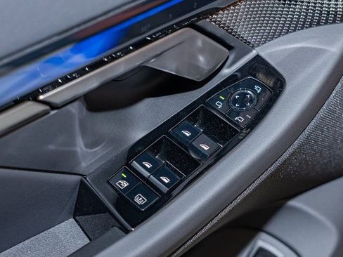 New 2026 BMW M5 w/ Carbon Package image 14