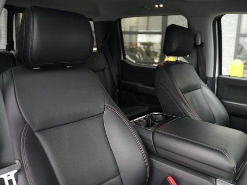 Used 2021 Ford F150 Lariat w/ Max Trailer Tow Package image 29