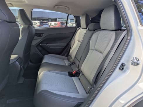 Used 2024 Subaru Crosstrek 2.0i Premium image 13