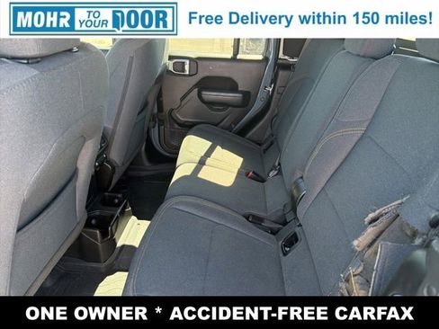 Used 2024 Jeep Gladiator Sport image 35