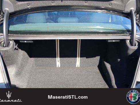 Used 2023 BMW 530i xDrive w/ Premium Package image 24