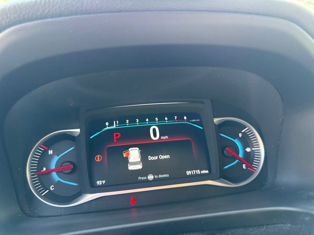 Used 2019 Honda Pilot Touring image 19