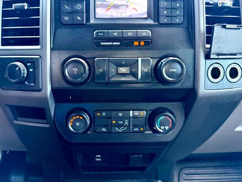Used 2020 Ford F350 XL w/ Power Equipment Group image 25