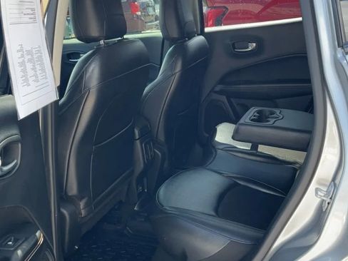 Used 2020 Jeep Compass Latitude image 8