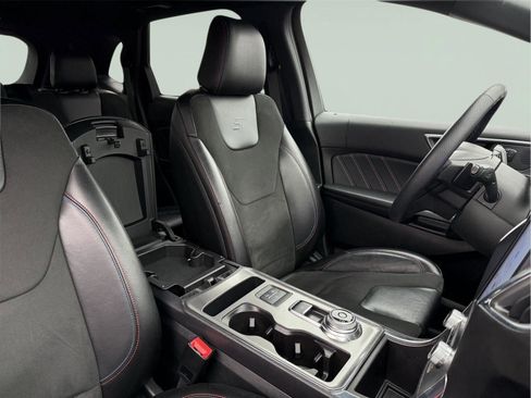 Used 2023 Ford Edge ST w/ Equipment Group 401A AWD/4WD image 27