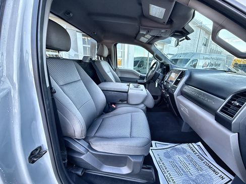 Used 2022 Ford F350 XLT image 23