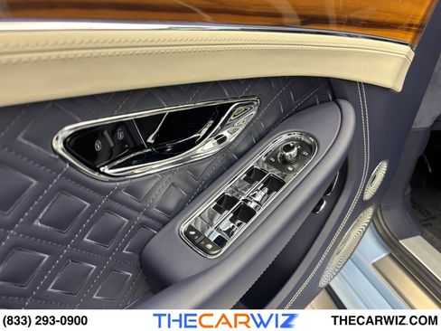 Used 2024 Bentley Continental GT V8 image 49