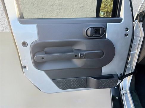 Used 2010 Jeep Wrangler Unlimited Sport image 20