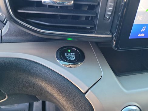 Certified 2021 Ford Explorer XLT w/ Equipment Group 202A image 16