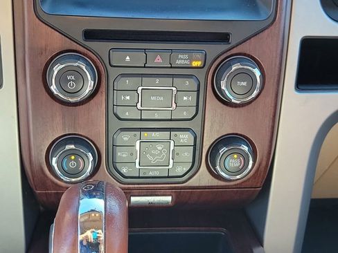 Used 2013 Ford F150 King Ranch w/ King Ranch Luxury Pkg image 29