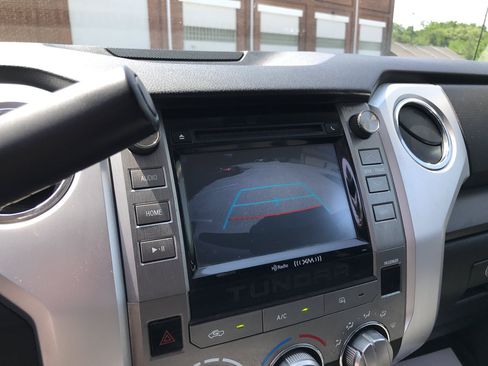 Used 2016 Toyota Tundra SR5 AWD/4WD image 20