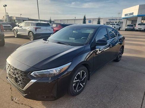 Used 2024 Nissan Sentra SV w/ All-Weather Package FWD image 1