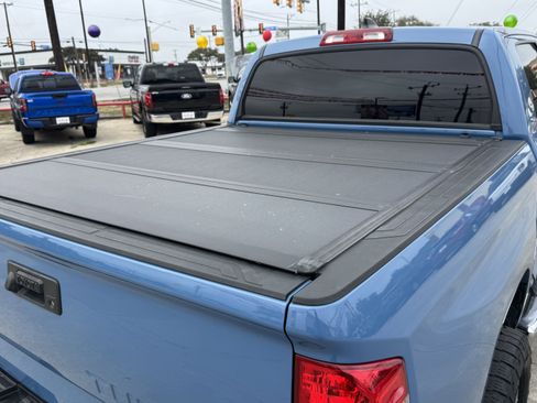 Used 2021 Toyota Tundra SR5 w/ SR5 Upgrade Package image 9