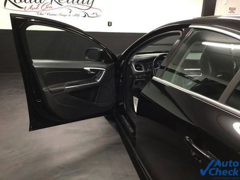 Used 2014 Volvo S60 T5 image 20