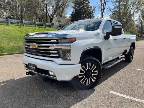 Used 2020 Chevrolet Silverado 3500 High Country w/ Technology Package image 55