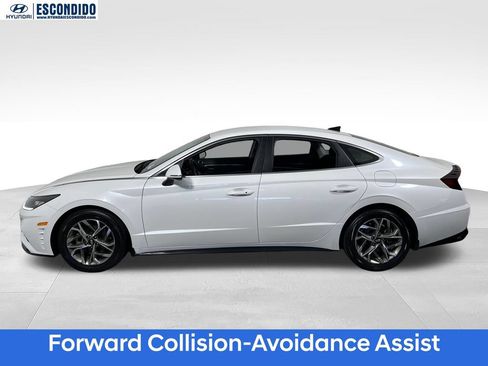 Certified 2022 Hyundai Sonata SEL w/ Winter Weather Package FWD image 2
