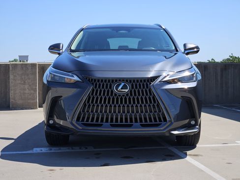 Used 2023 Lexus NX 350 AWD image 11